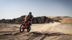 Rally Dakar 2026: Schareina domina la etapa maratón y los argentinos siguen firmes en la pelea en motos