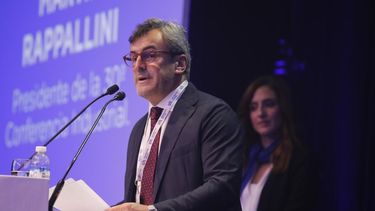 La dura respuesta de la Unión Industrial Argentina a Javier Milei tras su discurso en el Congreso. La dura respuesta de la Unión Industrial Argentina a Javier Milei tras su discurso en el Congreso.