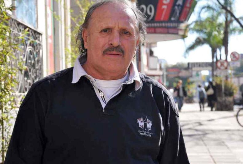 17 Leopoldo Jacinto Luque llega con River Plate a probar jugadores de divisiones inferiores. Miércoles 11 10 17
