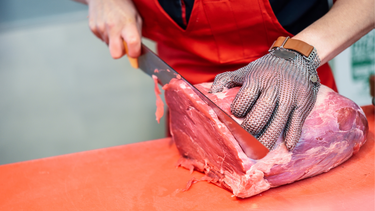 El consumo de carne tocó mínimos históricos en Argentina y preocupa al sector frigorífico El consumo de carne tocó mínimos históricos en Argentina y preocupa al sector frigorífico