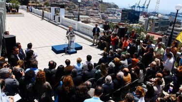 Bachelet lanza en Chile un plan de infraestructura por U$S28.000 millones
