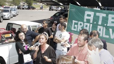 Sitio Andino | Protesta empleados UNCUYO rectorado