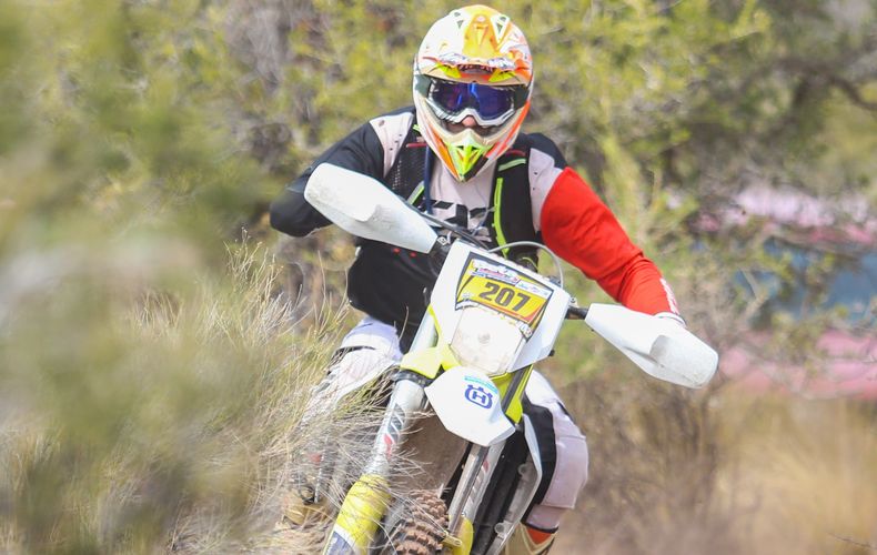 Enduro (1).jpg