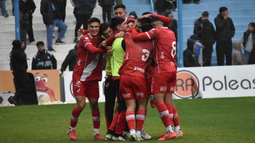 Deportivo Maipú venció 3-1 a Rafaela y se afianza en la zona de Reducido