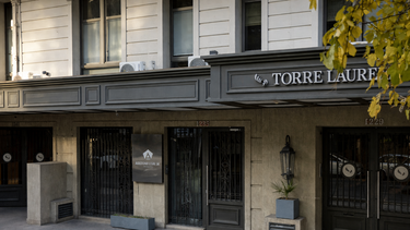 La fachada de las oficinas donde operraba el abogado mendocino Jorge Iván Yoma junto a sus socios La fachada de las oficinas donde operraba el abogado mendocino Jorge Iván Yoma junto a sus socios