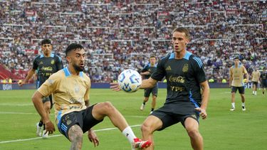 Todos por Bahía Blanca: la Selección mayor venció 2 a 0 al sub 20.