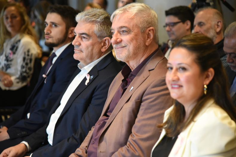 El titular de la SEGEMAR,  Julio Bruna Novillo; y el secretario de minería de la Nación, Luis Cuburu; estuvieron en Mendoza en el seminario de minería.