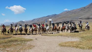 En el límite con Chile (Foto gentileza Asociación Cultural Sanmartiniana de Malargüe)