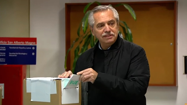 El presidente Alberto Fernández votó en estas PASO 2023. El presidente Alberto Fernández votó en estas PASO 2023.