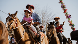Fe, cultura y tradición en Lavalle.