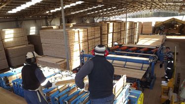 La producción de las pymes cayó en abril 4,7 por ciento