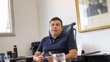 El intendente de Las Heras, Francisco Lo Presti pidió un adelanto a la Provincia y surgieron dudas sobre los fondos municipales. El intendente de Las Heras, Francisco Lo Presti pidió un adelanto a la Provincia y surgieron dudas sobre los fondos municipales.