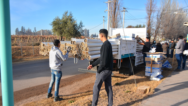 La Municipalidad de Rivadavia entregó materiales.