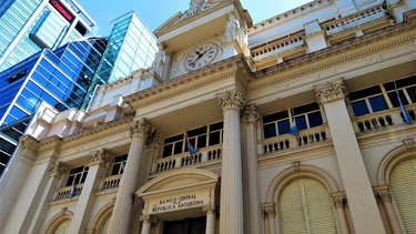 El balance cambiario del Banco Central muestra que la sangría de dólares sigue intacta El balance cambiario del Banco Central muestra que la sangría de dólares sigue intacta