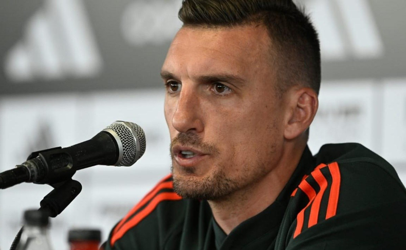 A Franco Armani le gustaría contar con la llegada de Otamendi.