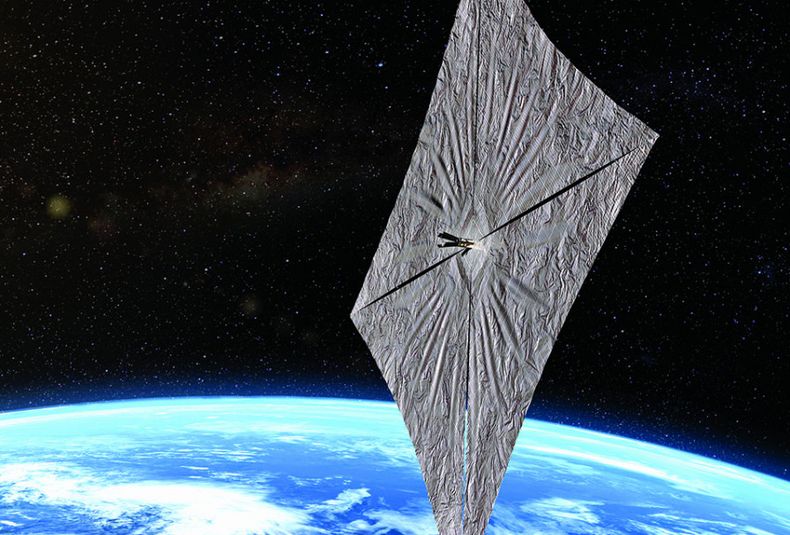 Velas impulsadas por la luz, la revolucionaria manera de viajar por el espacio