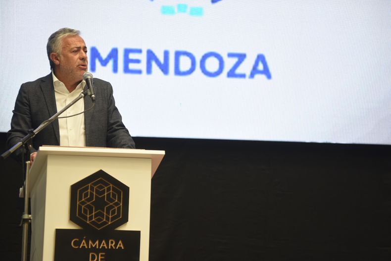Cornejo sobre la Ruta 40 Sur: «Nos gustaría que el gobierno de Neuquén nos ayude un poco más»