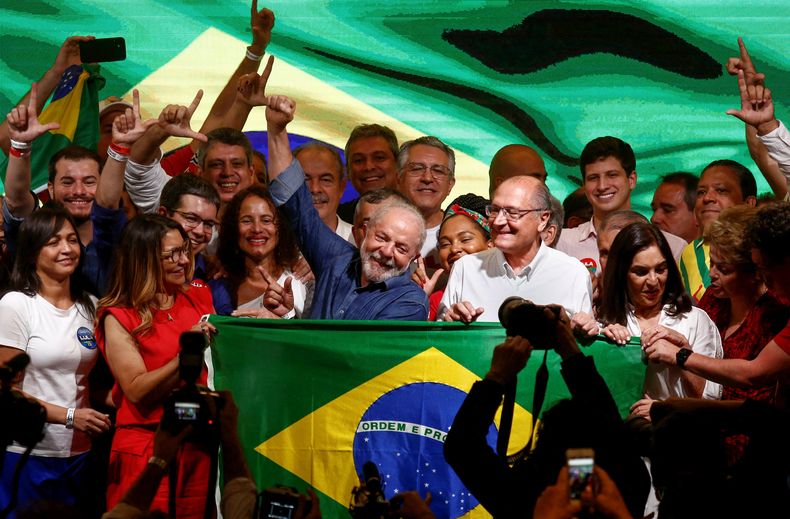 Lula llega con una leve ventaja para las elecciones del 4 de octubre.
