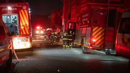 Trágico incendio en Johannesburgo, Sudáfrica.