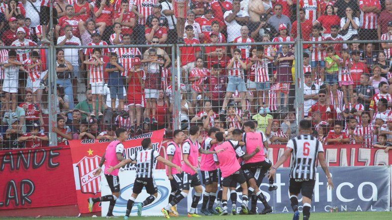 El Lobo a la final de la Primera Nacional.