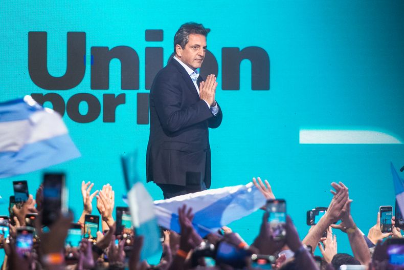 El candidato presidencial Sergio Massa iba a estar esta semana en Mendoza pero finalmente postergó su visita.