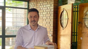 Elecciones 2023: votó Luis Petri, candidato a vicepresidente por Juntos por el Cambio.