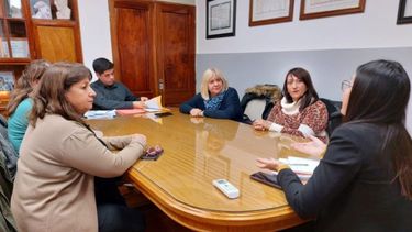 la directora provincial de defensa del consumidor se reunio con funcionarios de santa rosa y la paz
