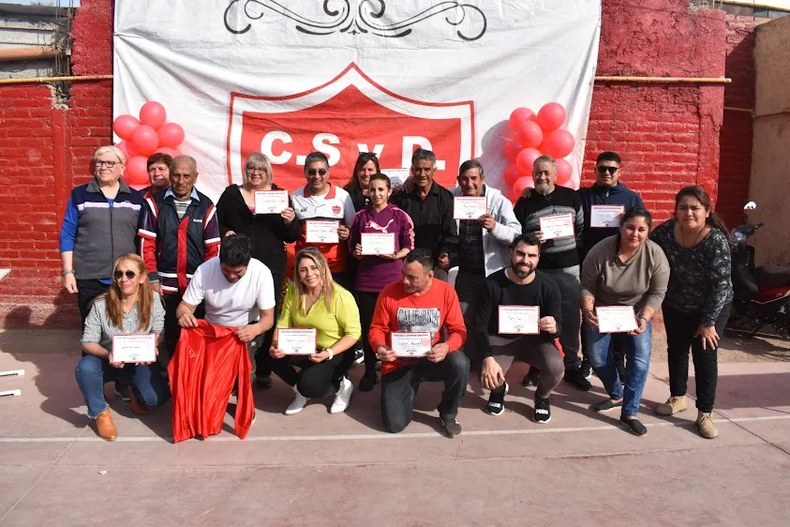 El Club Social y Deportivo Algarrobal cumplió 100 años de vida institucional.