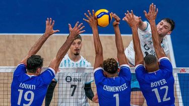 La selección masculina de voleibol de Argentina logó una impresionante victoria por la Liga de Naciones de Voleibol Masculino.&nbsp;