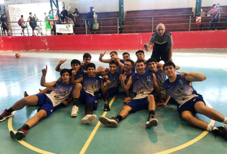 22 Real del Padre el súper campeón de la U19 del básquet sureño. Martes 15 02 22