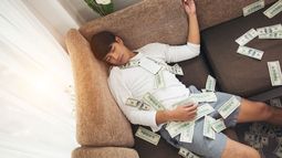 Estos signos tendrán buena suerte en el dinero durante el 2024 según la astrología.