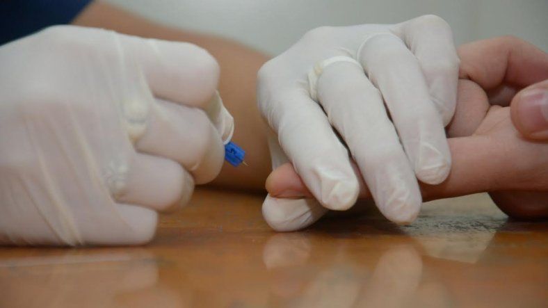 Tras el incremento de casos de sífilis, Mendoza lanza un plan para frenar el brote.
