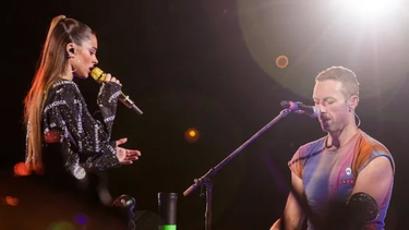 Sorpresa: Tini Stoessel cantó con Coldplay