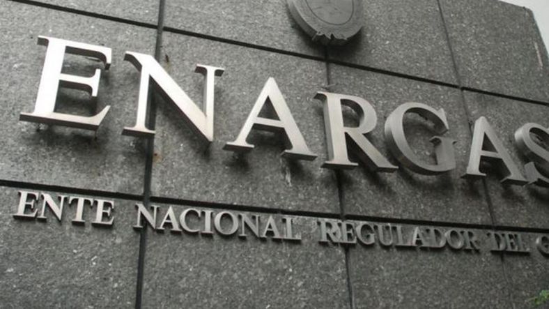 El Gobierno prorrogó las intervenciones del ENRE y el Enargas hasta diciembre de 2022