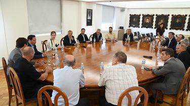 cornejo y empresarios le pusieron fecha al inicio de malargüe distrito minero