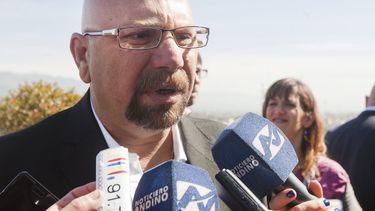 Sitio Andino | conferencia CEDEM, Centro estudiso desarrollo estratégico de Mendoza, lanzamiento candidato a gobernador, frente para la victoria