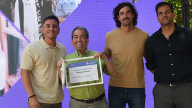 Guaymallén homenajeó a los comercios locales.