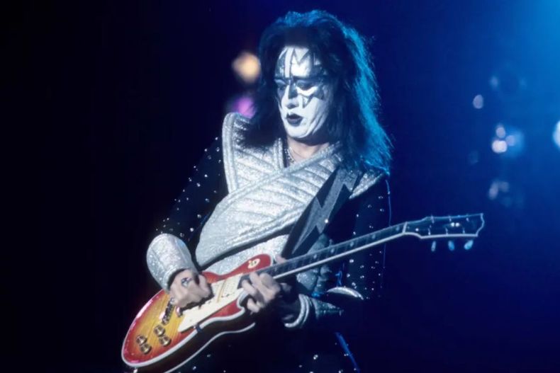 El rock está de luto: murió Ace Frehley, el legendario guitarrista de Kiss