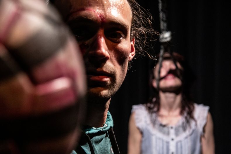 Teatro. Obra: La nube y el león. 