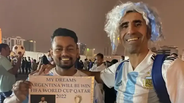 Dos de los cuatro hinchas argentinos detenidos en Qatar.