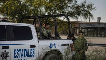 México: emboscaron y asesinaron a 13 policías.