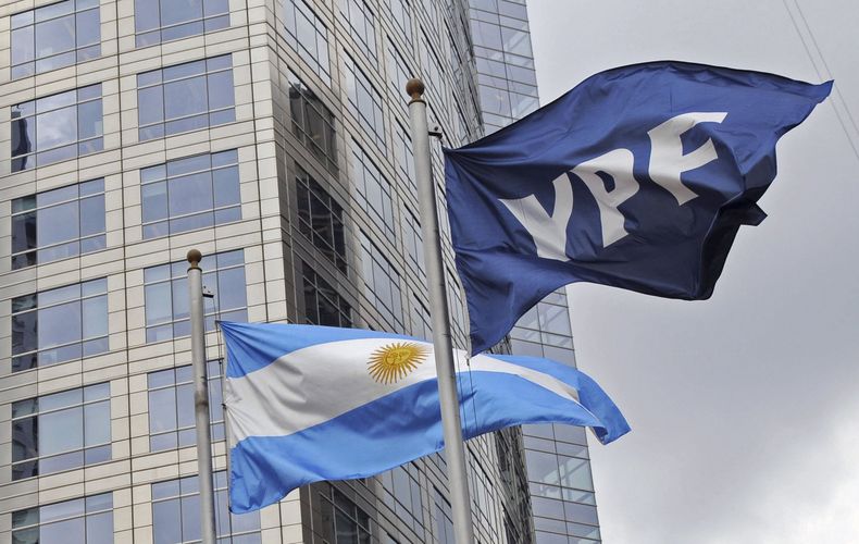 YPF no escapa al plan de ajuste del Gobierno, mientras avanza la auditoría de gastos y deudas heredados de la gestión anterior. &nbsp;
