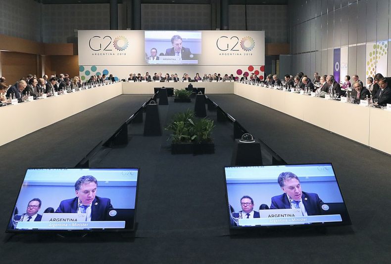 Nicolás Dujovne, Grupo 20, Fondo Monetario Internacional