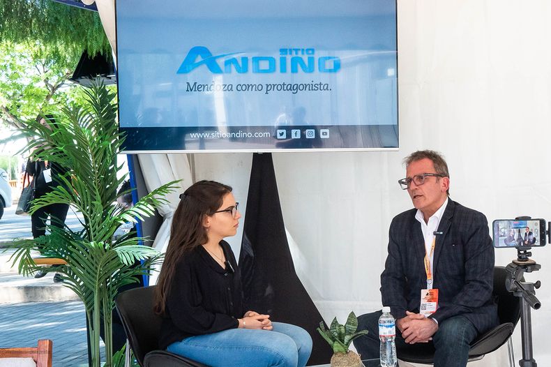 El titular del Colegio de Agrimensores dialogó con Sitio Andino en la segunda jornada de la Argentina Mining 2025.