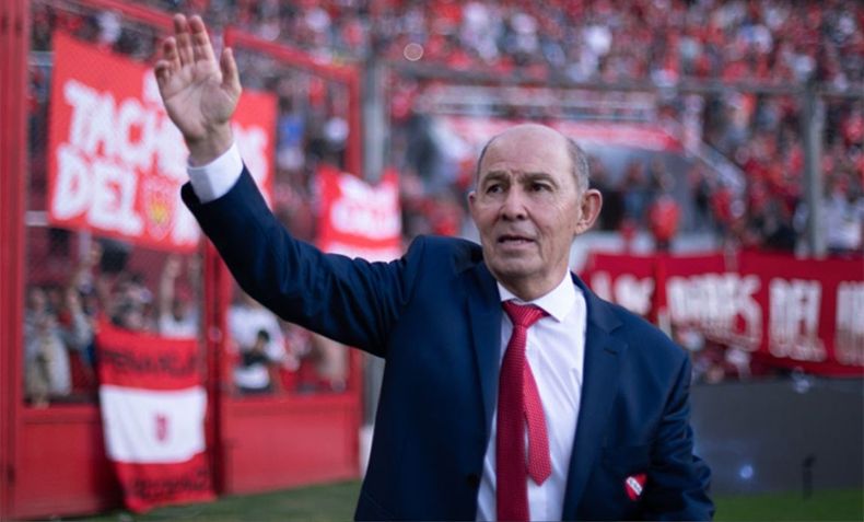 El Bocha se le animó al novedoso streaming.
