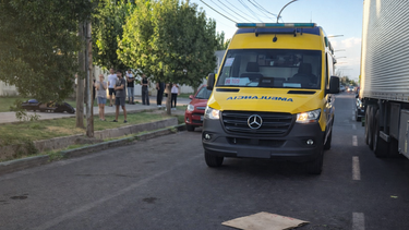 La mujer permanece en el hospital Central.