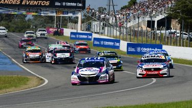 Julián Santero fue uno de los protagonistas en la final de la Clase 3 del Turismo Nacional en Córdoba.
