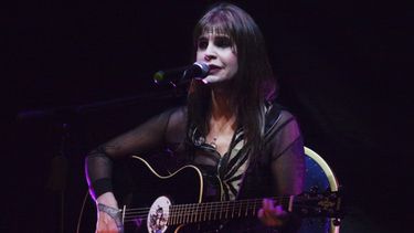 Sitio Andino | Fabiana Cantilo, Superamor, N8, n ocho, recital