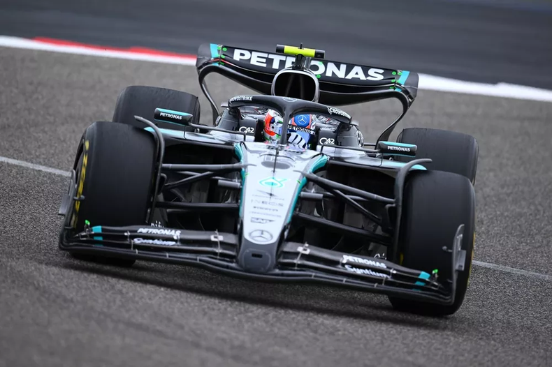 Kimi Antonelli marcó el mejor tiempo en la jornada de mañana en la dura Fórmula 1.