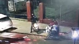 Video: así mataron cuatro motochorros a un policía en Buenos Aires